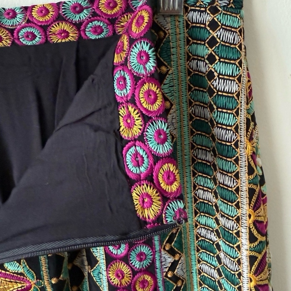 Anthropologie Vanessa Virginia Moroccan Nights Embroidered Pencil Skirt Size 12 - Picture 3 of 6